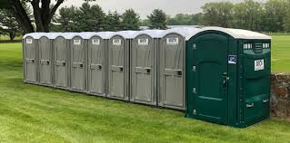 Best Portable Restroom Servicing (Cleaning and Restocking)  in Bellaire, TX