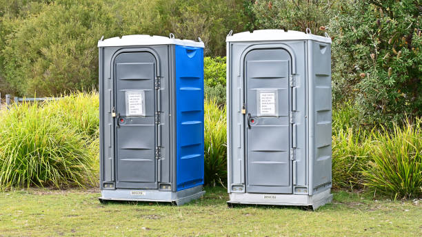 Types of Portable Toilets We Offer in Bellaire, TX